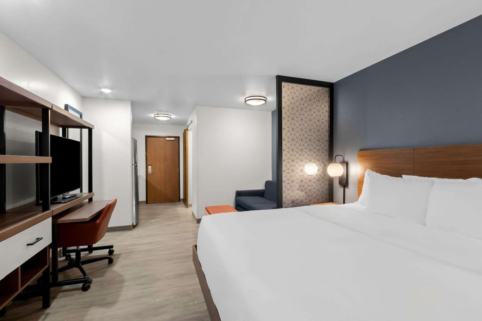 Everhome Suites Glendale Sports Entertainment District Exterior foto
