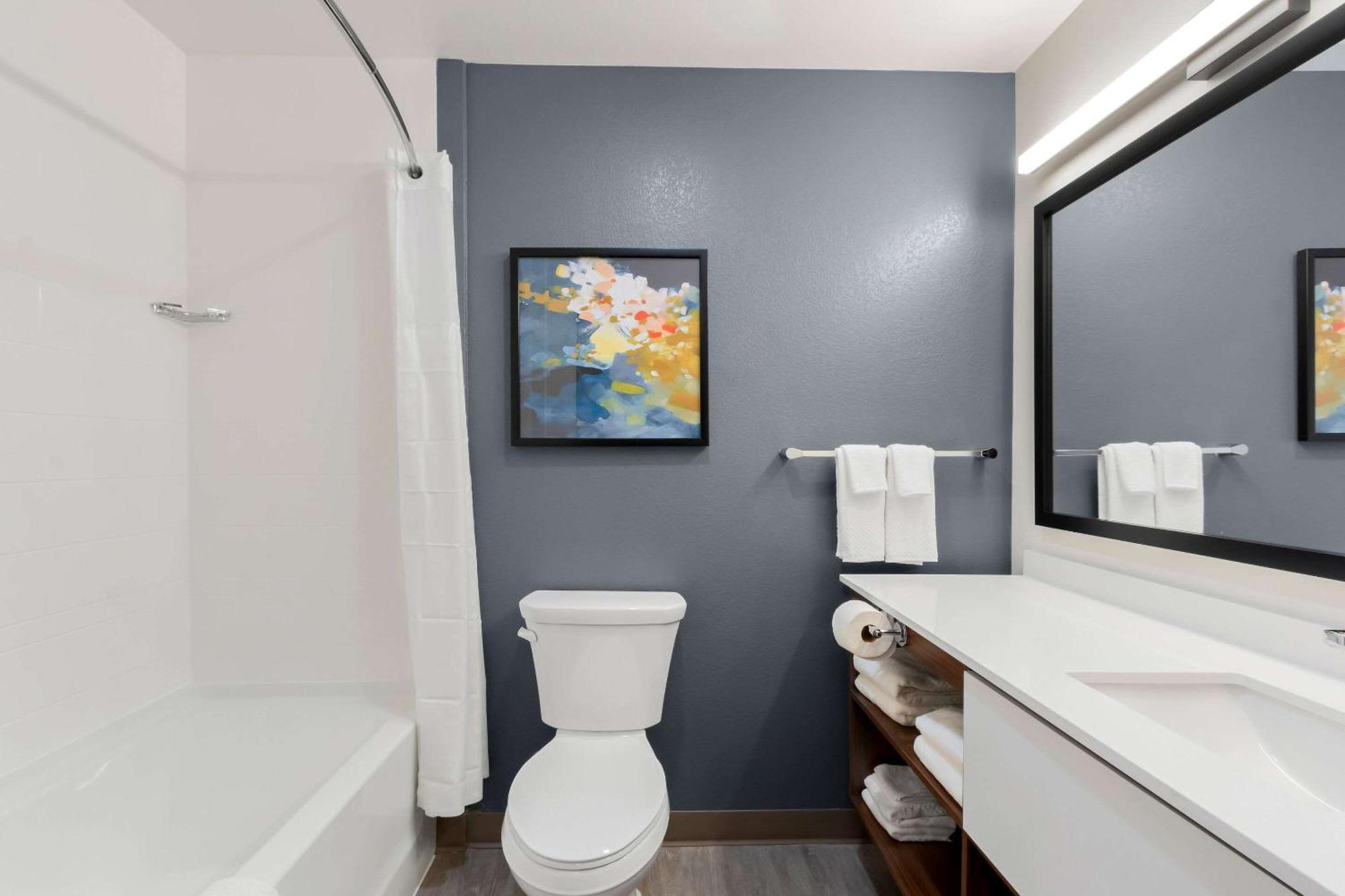 Everhome Suites Glendale Sports Entertainment District Exterior foto